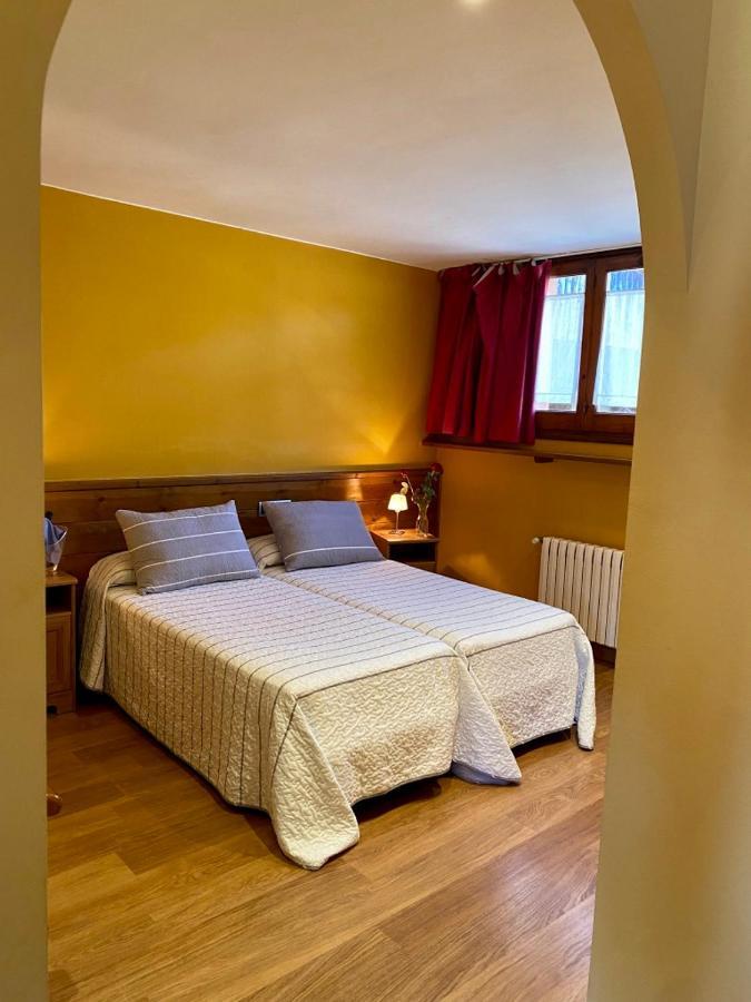 Campalans Hotel Rural Bungalows Mobilhomes Borredá Εξωτερικό φωτογραφία